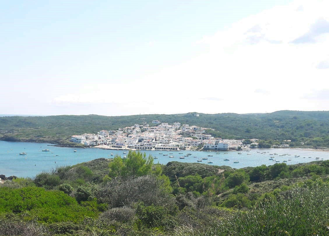 Les vues de la promenade côtière à Minorque