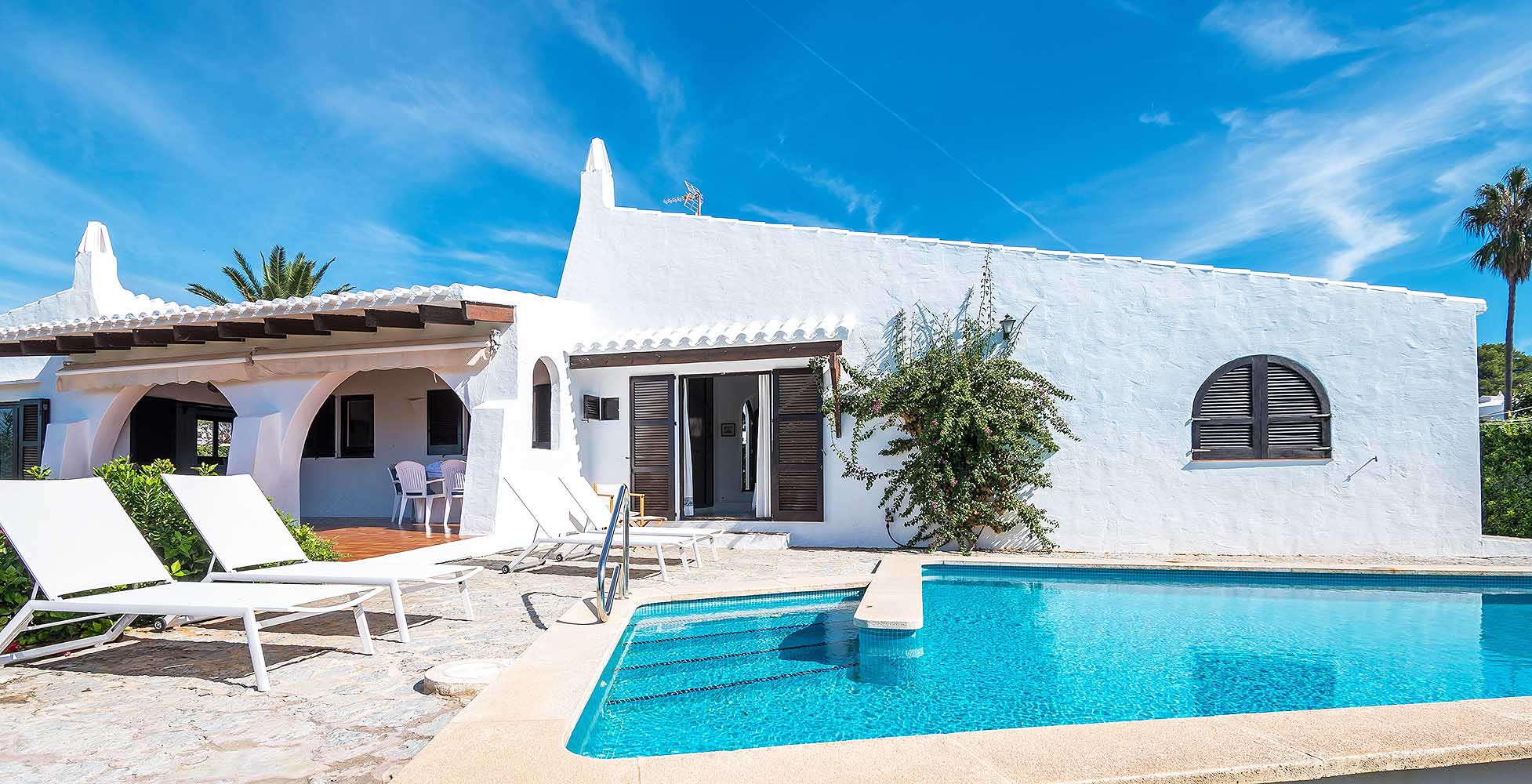 Villas avec piscine près de Binibeca